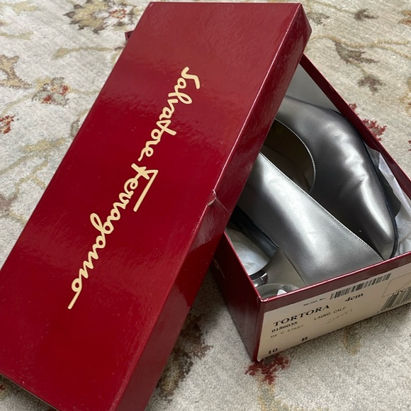 Salvatore Ferragamo Tortora style heels - Picture 7 of 8